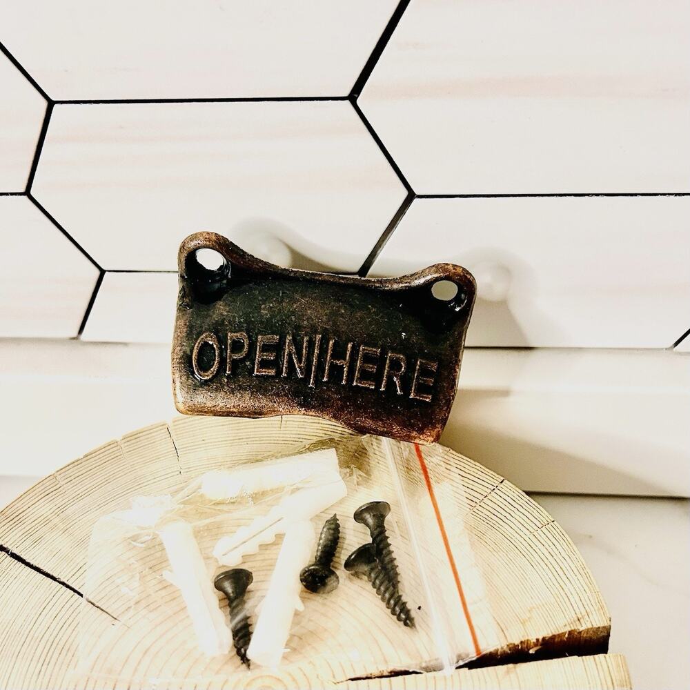 OPEN HERE Vintage Cast Iron Wall Mounted Bottle Opener Beer Pop Soda w/ Screws